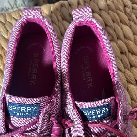 Sperry Women's Pink Canvas Sneakers - Picture 6 of 8